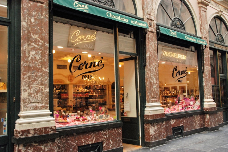 patisserie-BRAS-min_chocolate_chocolaterie_shop_luxury_chic_gallery_brussels_belgium-558146